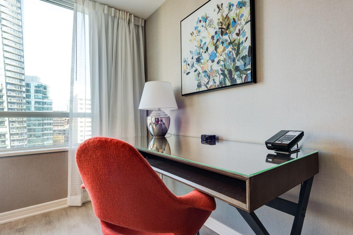 Carmana Hotel & Suites Ванкувер Экстерьер фото