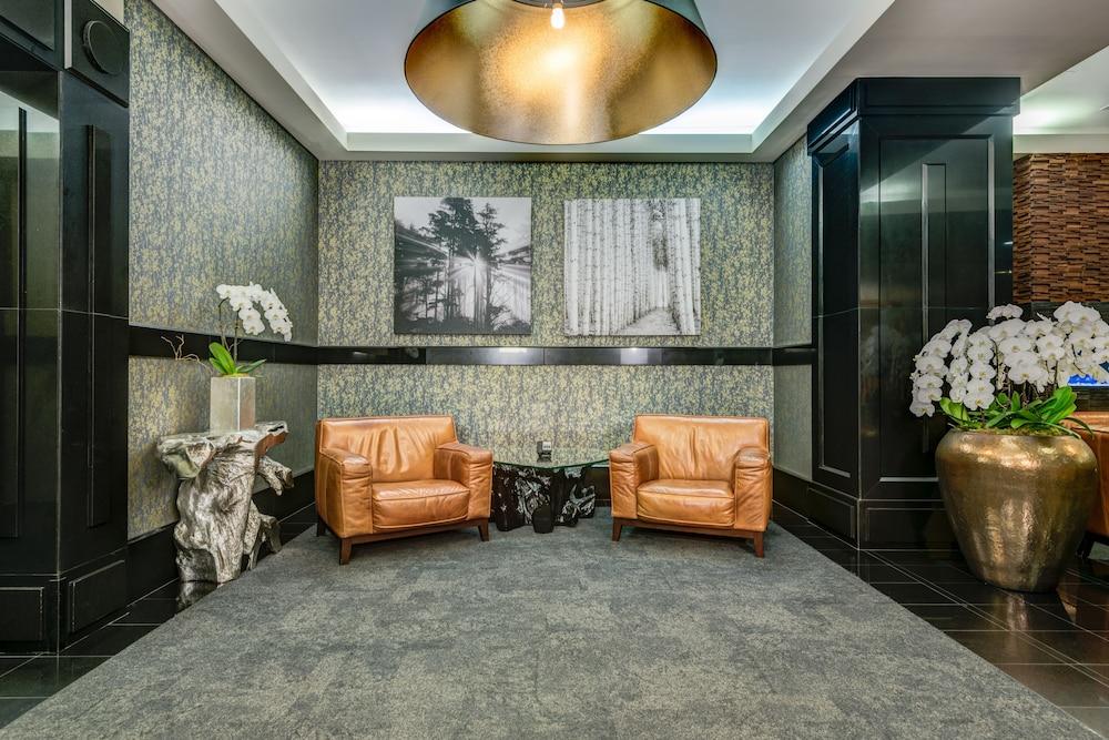 Carmana Hotel & Suites Ванкувер Экстерьер фото